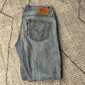 Levi men’s jeans